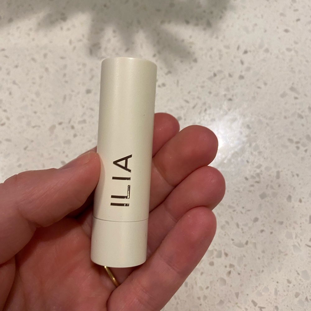 Ilia balmy tint